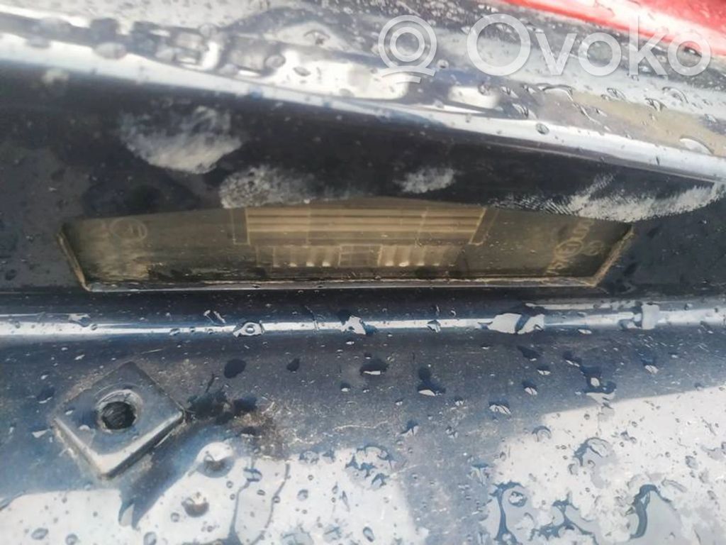 Éclairage de plaque d'immatriculation