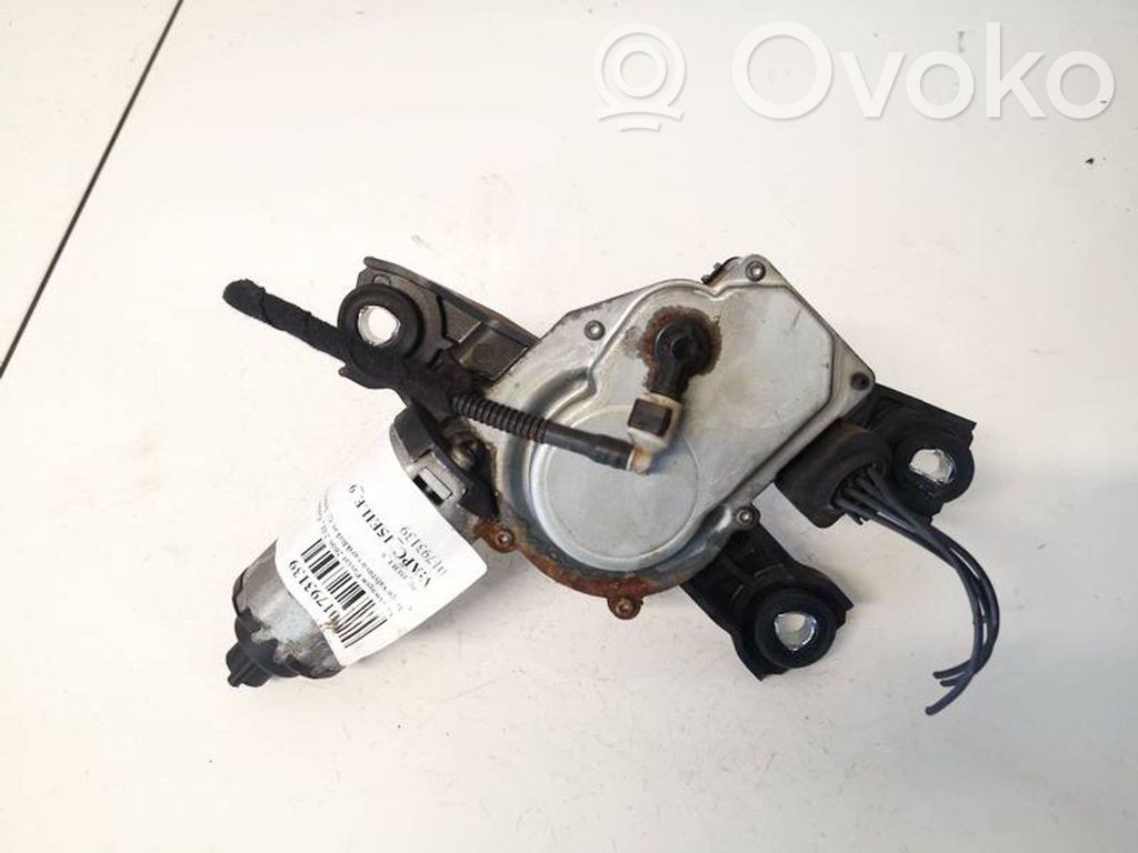 Volkswagen PASSAT B6 Motor ștergător lunetă 