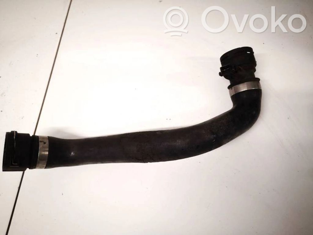 BMW 5 E39 Tubo flessibile del liquido di raffreddamento del motore