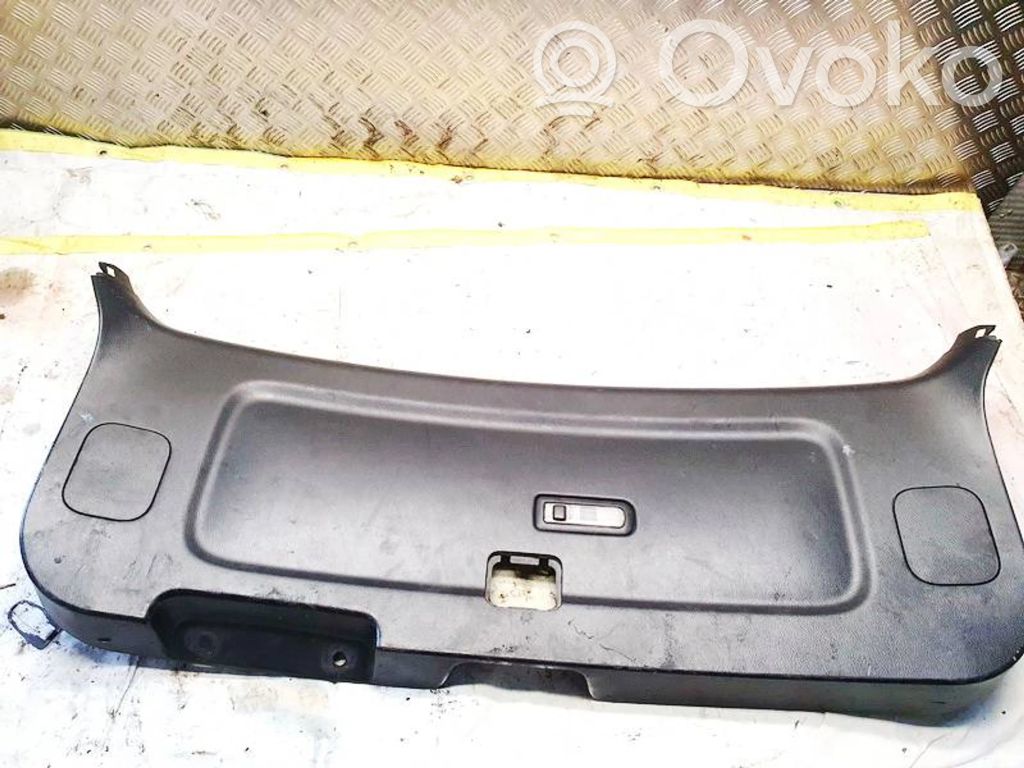 Toyota Avensis Verso Muu vararenkaan verhoilun elementti 