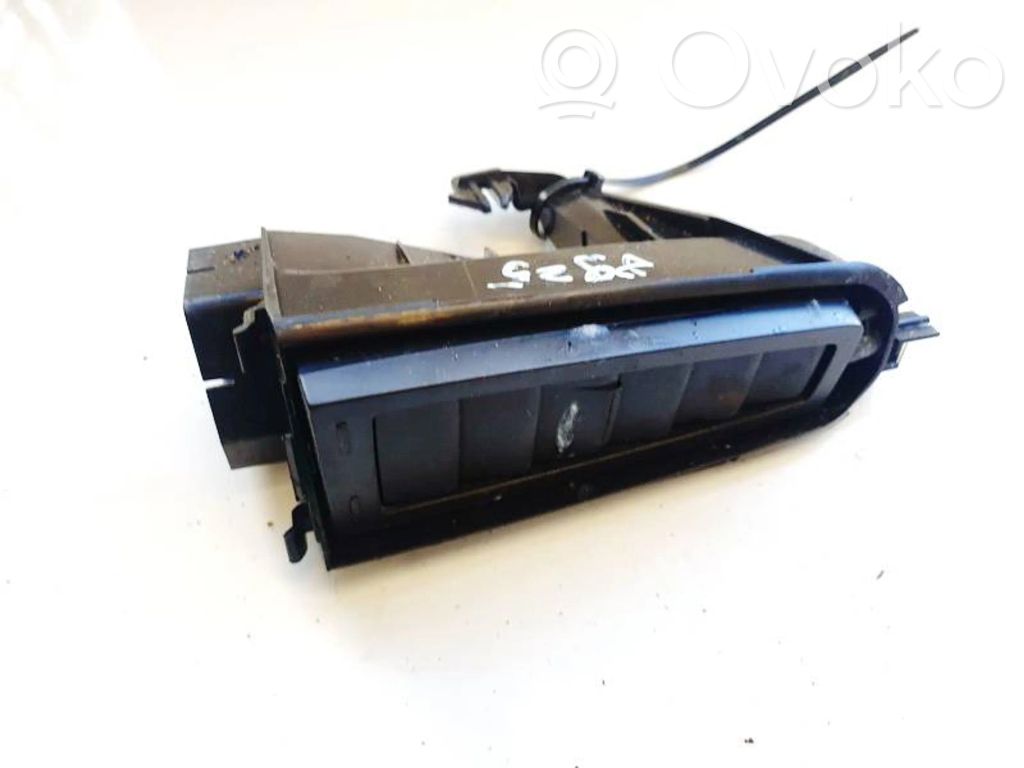 Citroen C4 I Picasso Rejilla de ventilación central del panel 