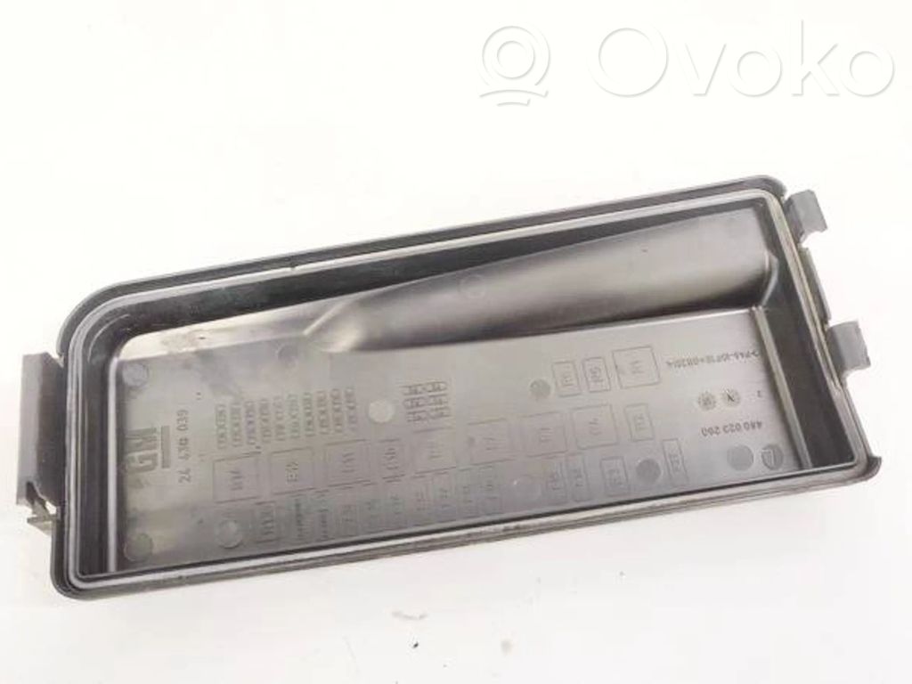 Opel Signum Coperchio scatola dei fusibili