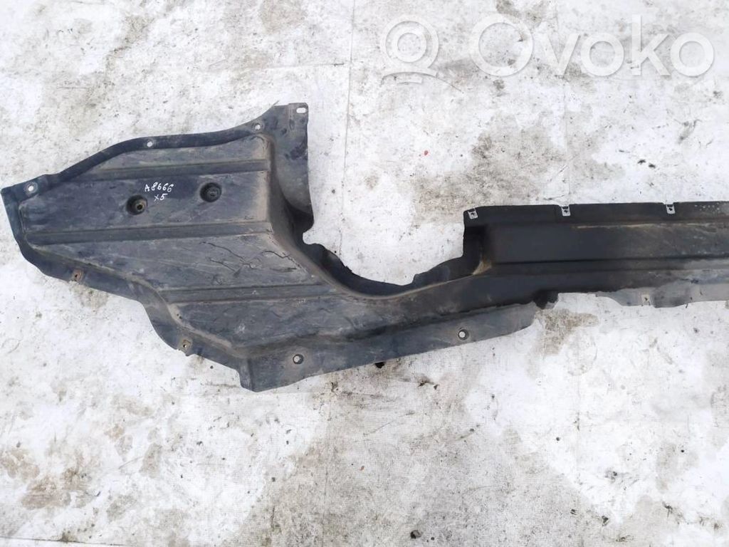 BMW X5 E70 Placa protectora/protector antisalpicaduras motor 