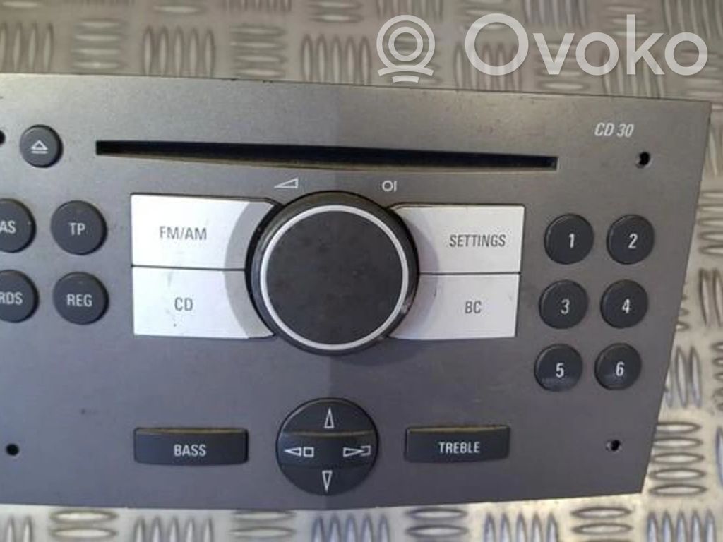 Opel Zafira B Unité principale radio / CD / DVD / GPS