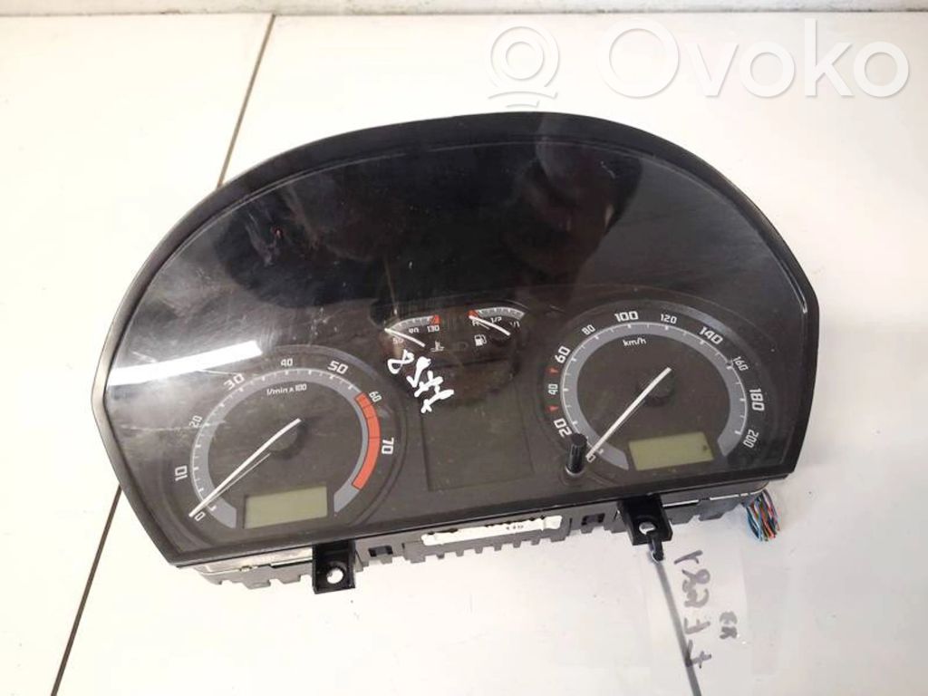 Skoda Fabia Mk1 (6Y) Tachimetro (quadro strumenti)