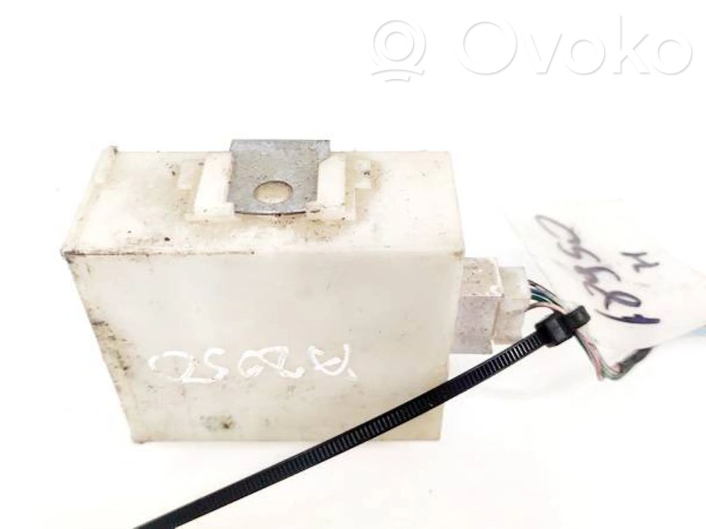 Toyota Avensis T250 Centralina/modulo portiere 