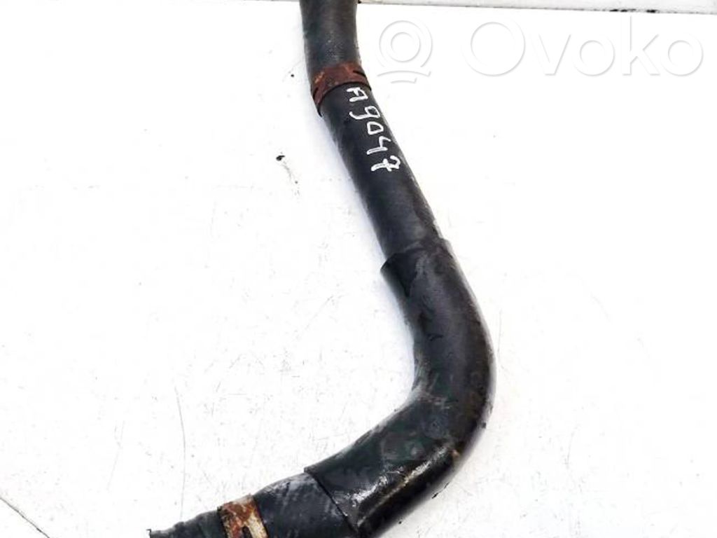 Engine coolant pipe/hose