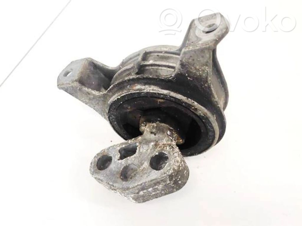 Moottorin kiinnikekorvake   13125627,13125627