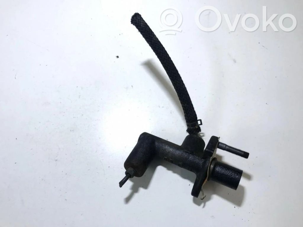 Cilindro maestro de embrague
