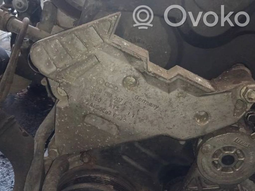 Volkswagen PASSAT B6 Supporto di montaggio del motore (usato)
