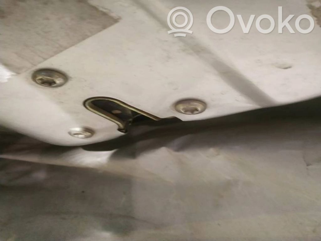 Serrure de porte avant