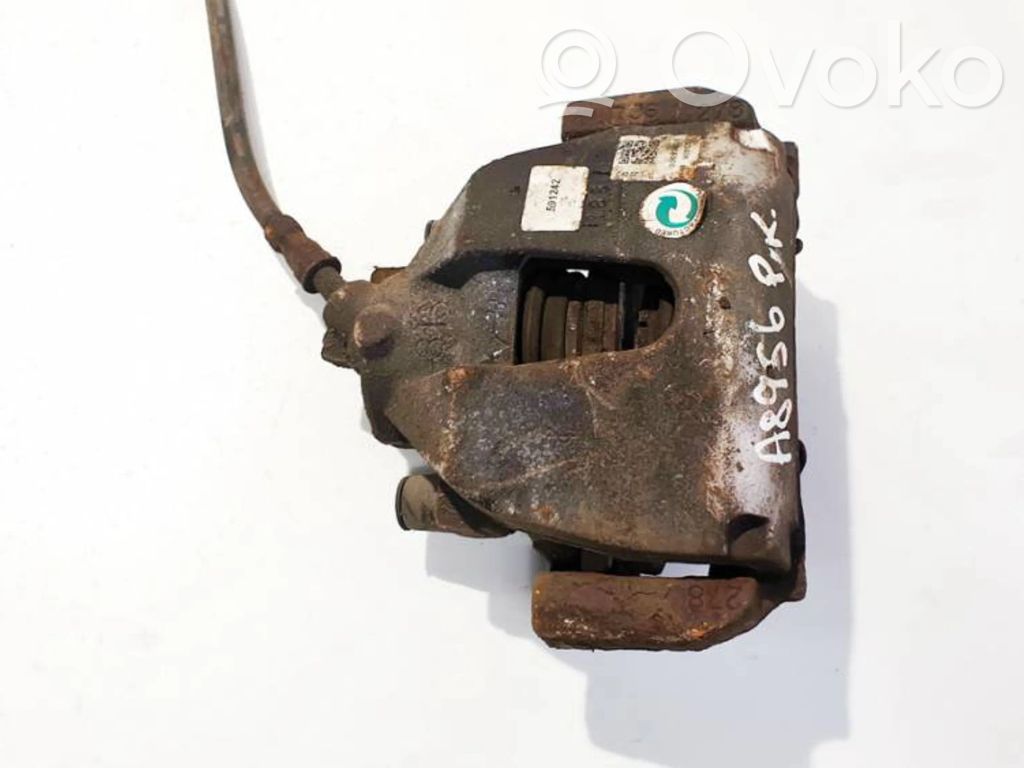 Bremssattel vorne   813,813