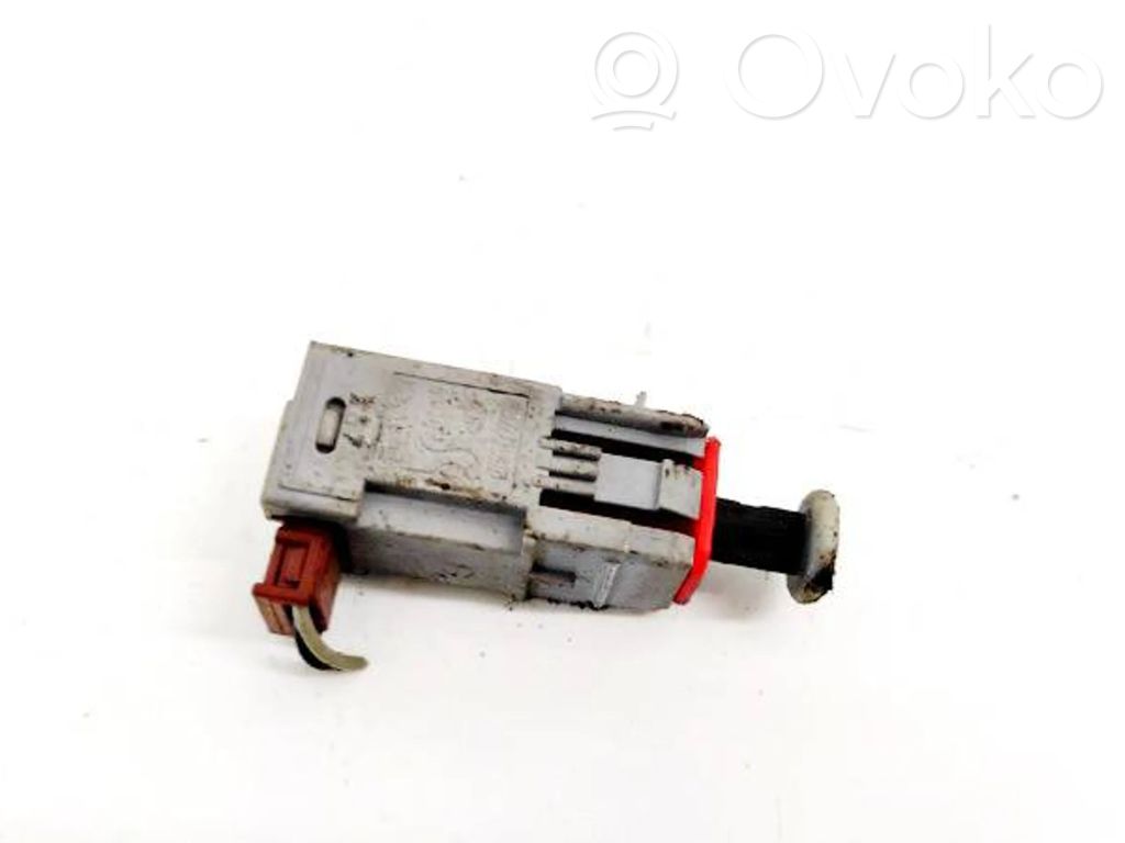 Opel Astra H Comutator senzor pedală frână 
