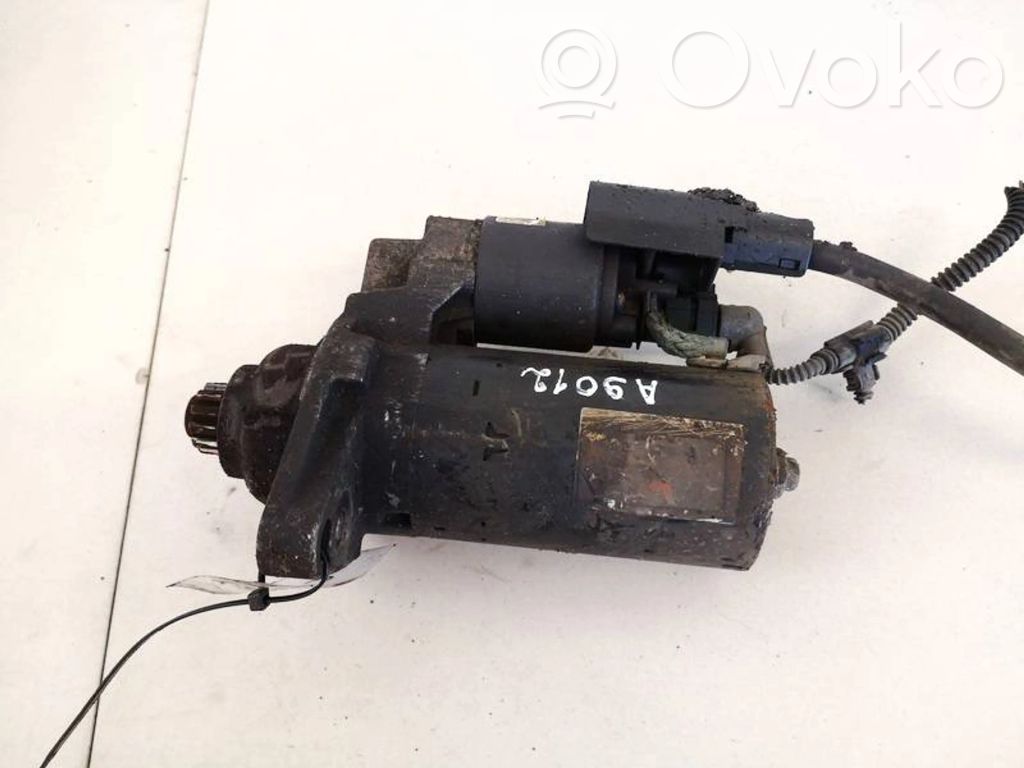 Volkswagen Touran II Motor de arranque 