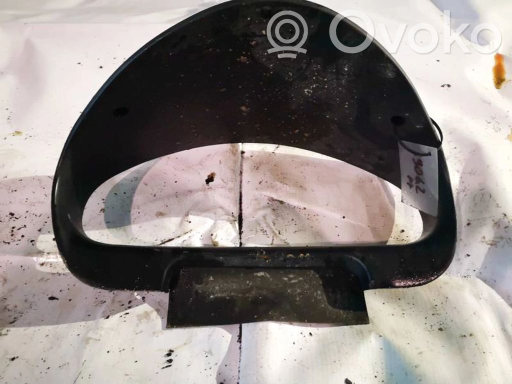 Mitsubishi Carisma Moldura del panel 