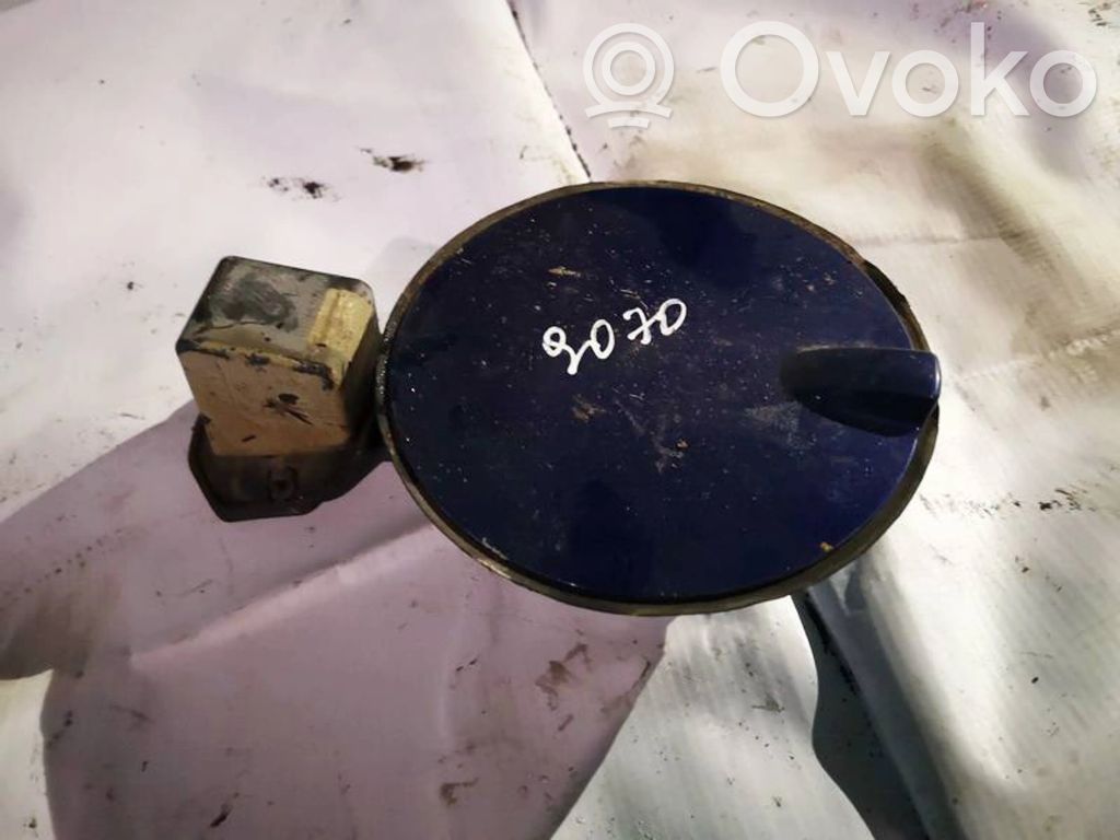 Opel Zafira B Sportello del serbatoio del carburante 