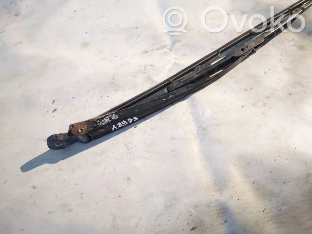 Mercedes-Benz C W203 Braccio della spazzola tergicristallo posteriore