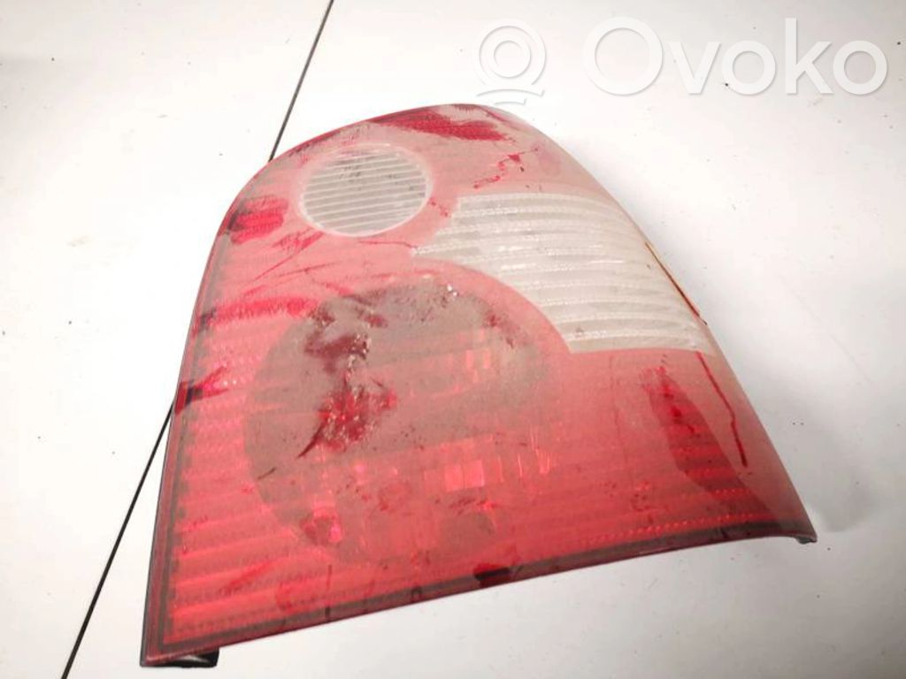 Volkswagen Polo Lampă spate în caroserie 