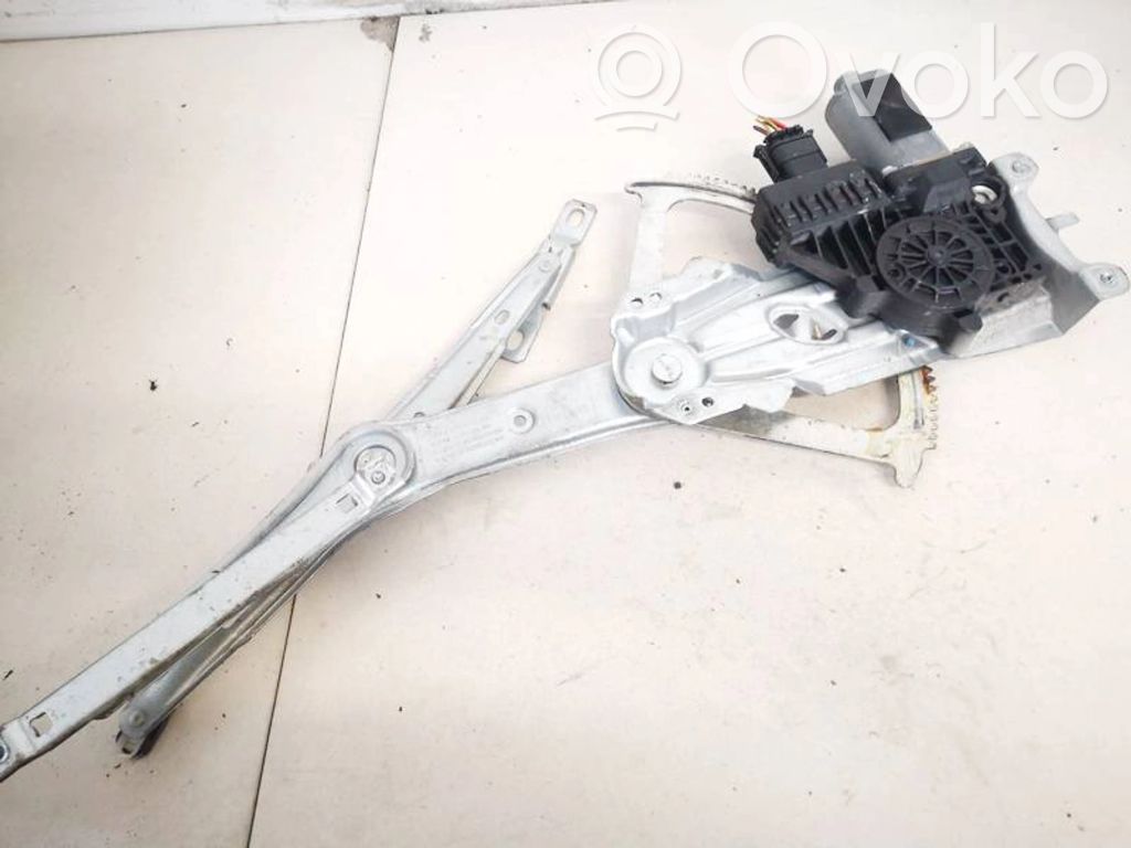Opel Astra H Alzacristalli del portellone scorrevole con motorino 