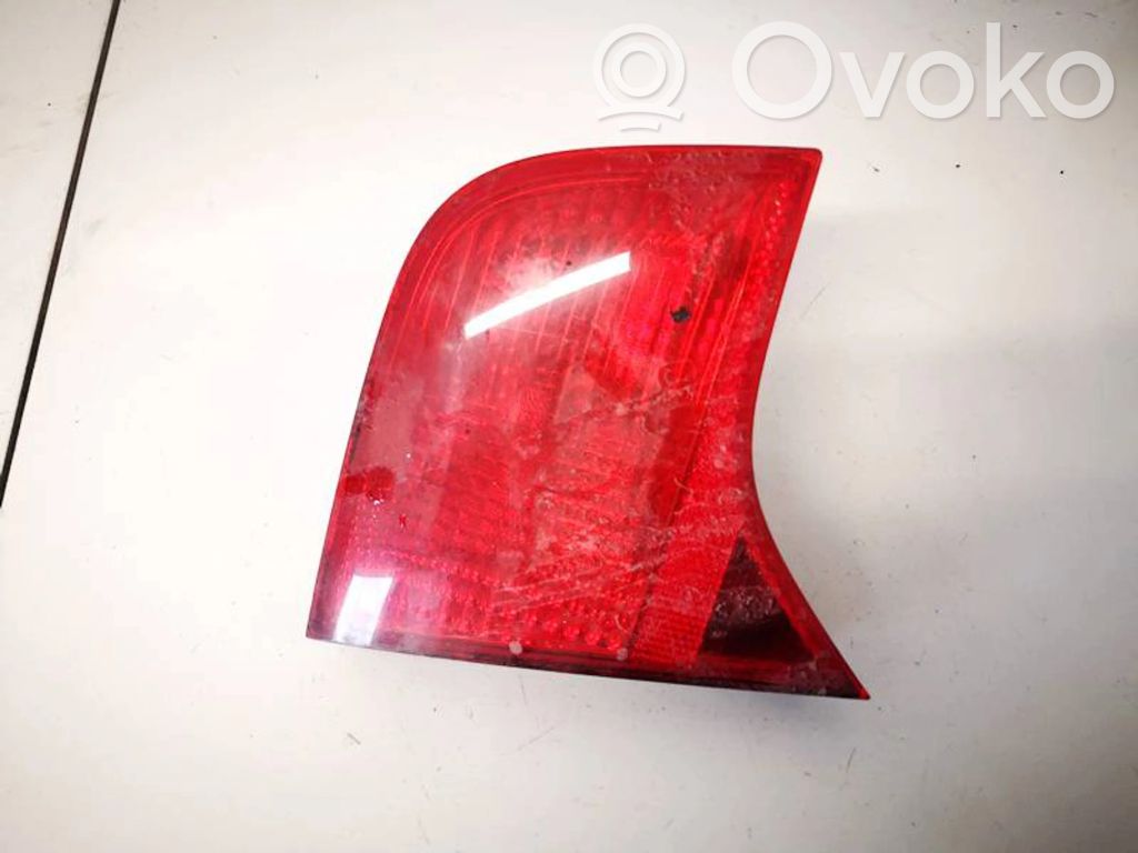 Audi A4 S4 B7 8E 8H Lampă spate în capacul portbagajului 