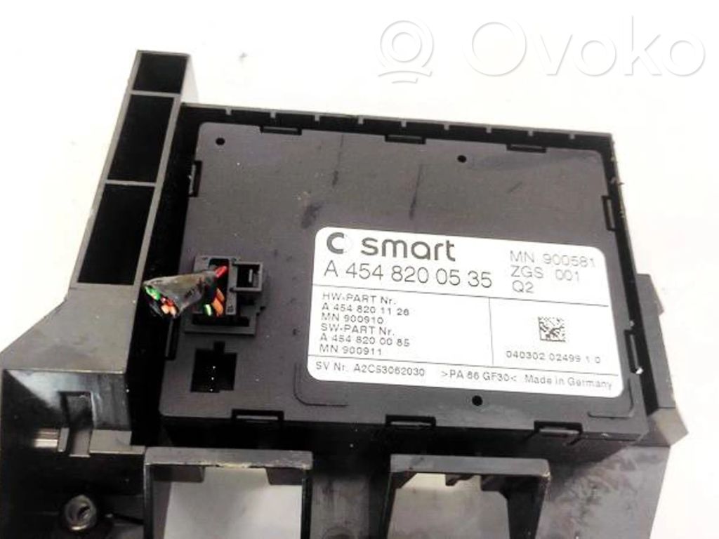 Smart ForFour I Moduł / Sterownik immobilizera 