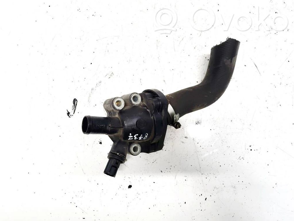Volvo V50 Tubo flessibile del liquido di raffreddamento del motore