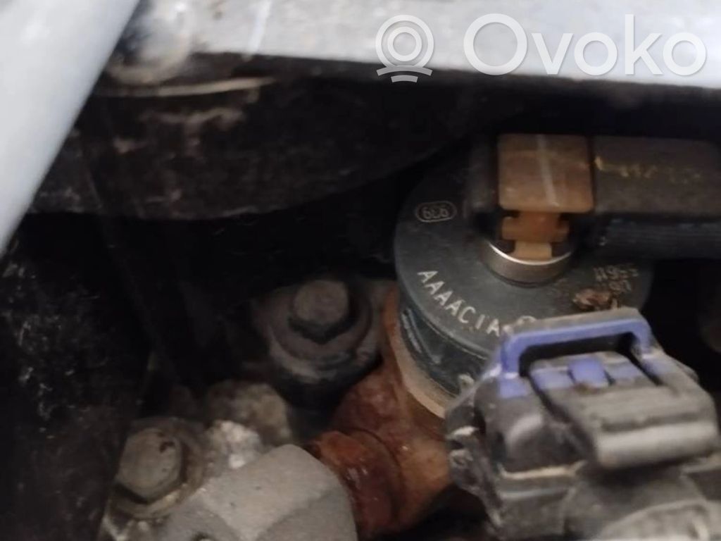 Inyector de combustible   0445110532,0445110532
