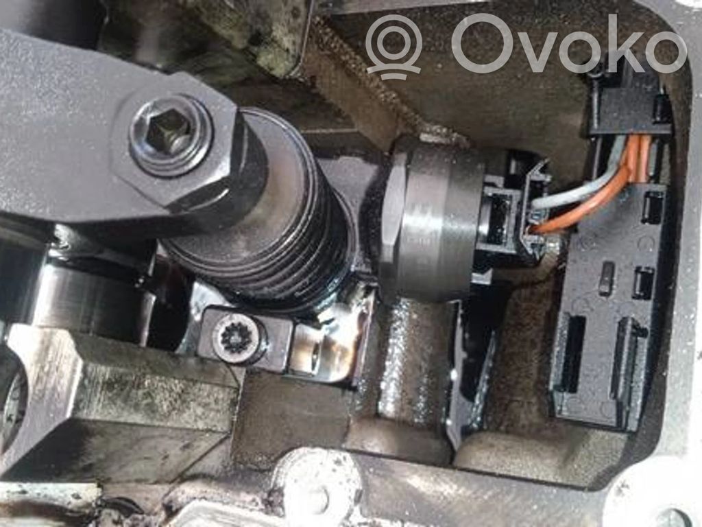 Inyector de combustible   038130073AG,038130073AG