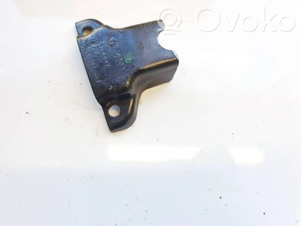Muu ulkopuolen osa   06B907667,06B907667