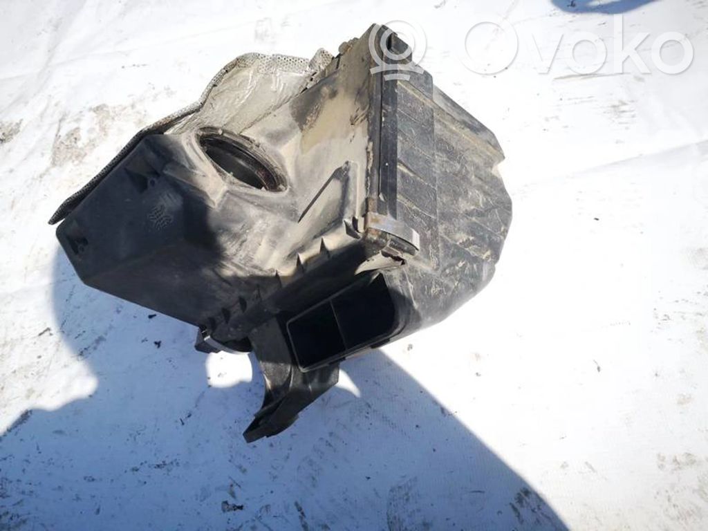 Volkswagen PASSAT B5 Luftfilterkasten 