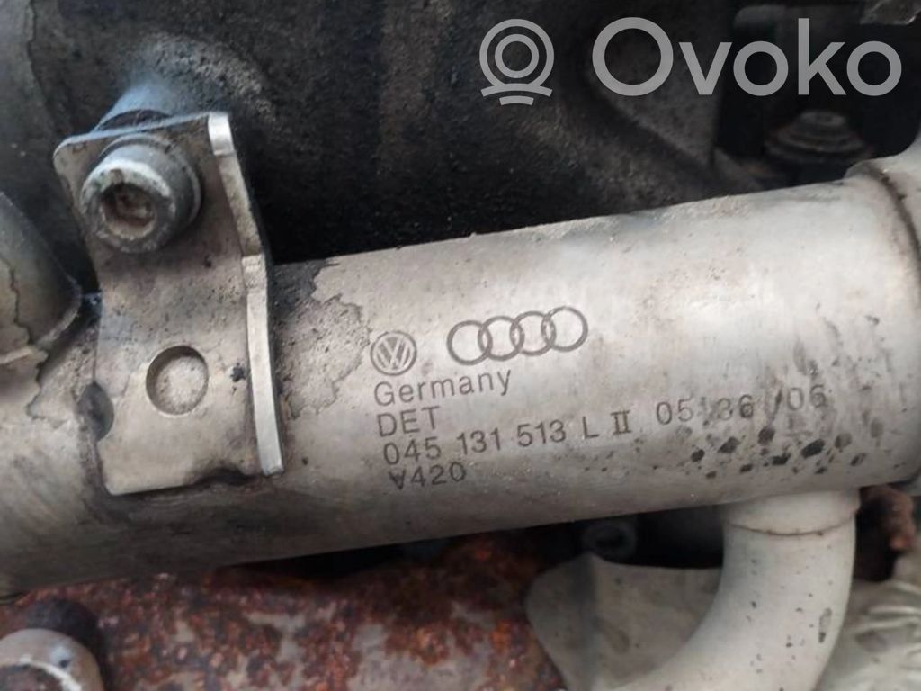 Volkswagen Polo IV 9N3 Radiator ulei motor 