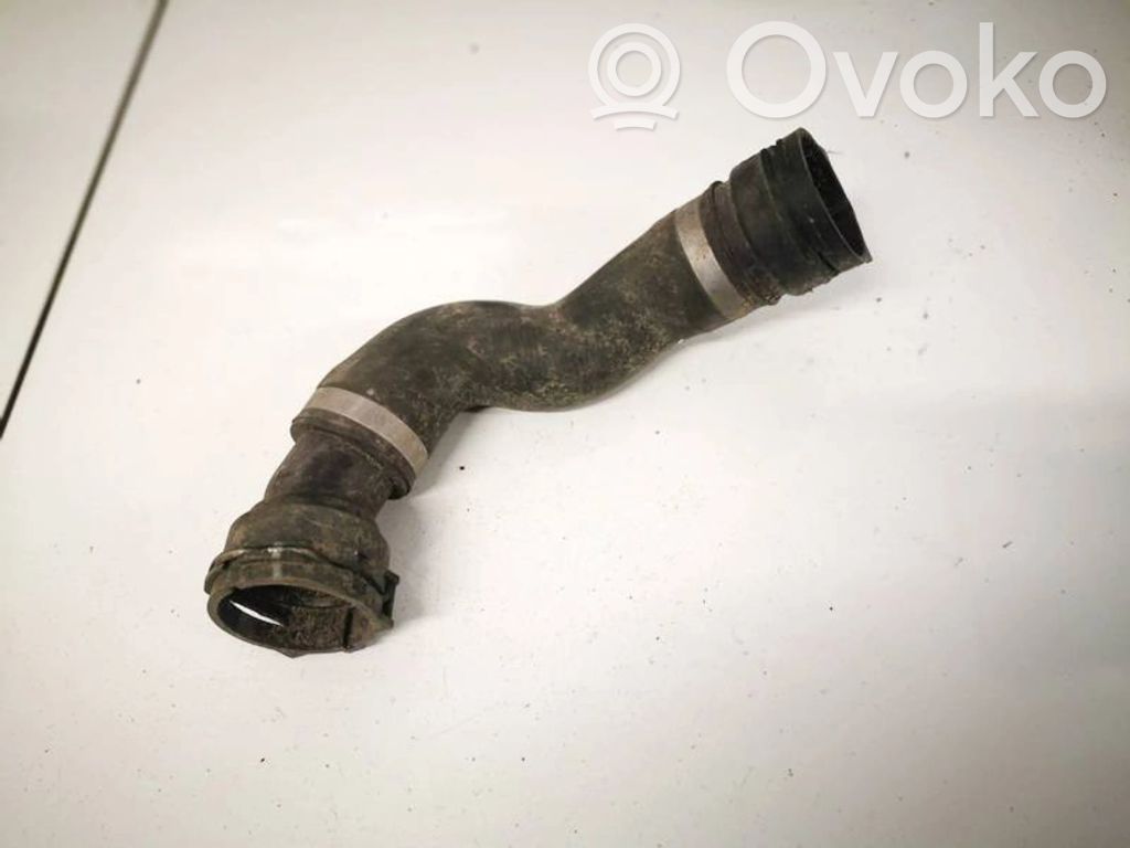 BMW 5 GT F07 Conductă/furtun lichid de răcire motor 