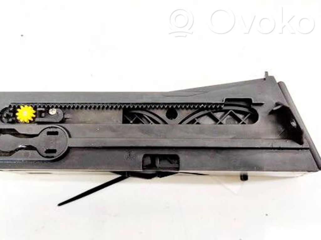 Ford Mondeo Mk III Becherhalter Getränkehalter Cupholder 