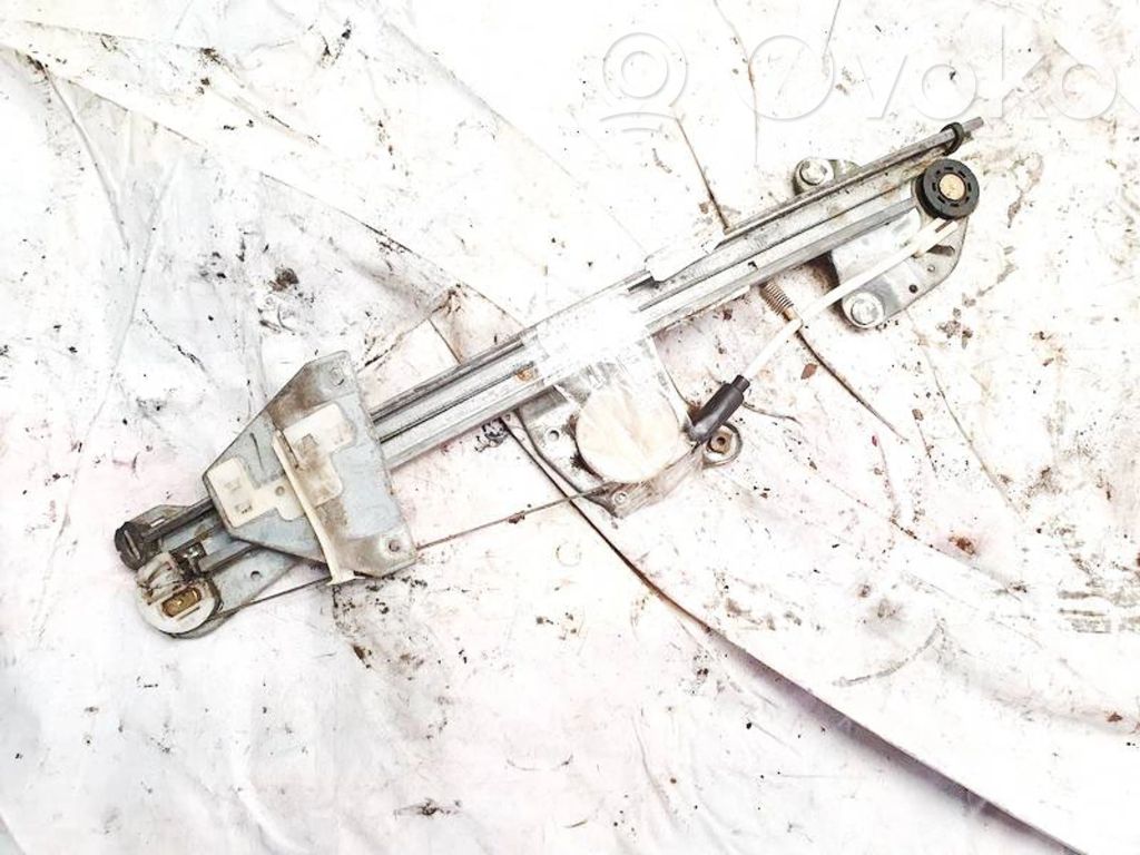 Mazda 626 Regulador con motor de la ventanilla de la puerta corredera