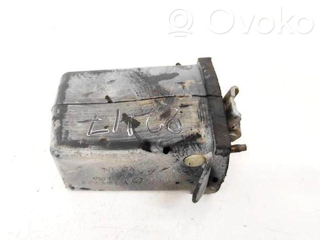 Peugeot 307 Etuoven pidätin 