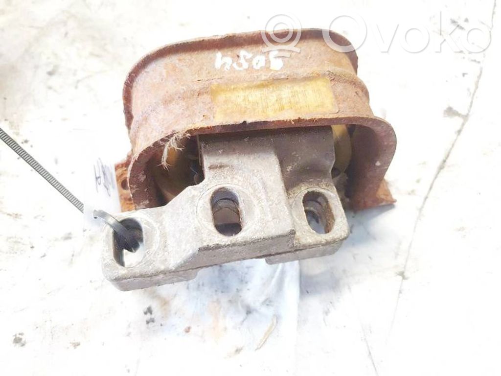 Chrysler Sebring (ST-22 - JR) Engine mount bracket 