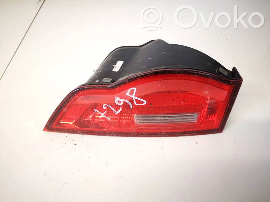 Jaguar F-Pace Lampă spate în capacul portbagajului 