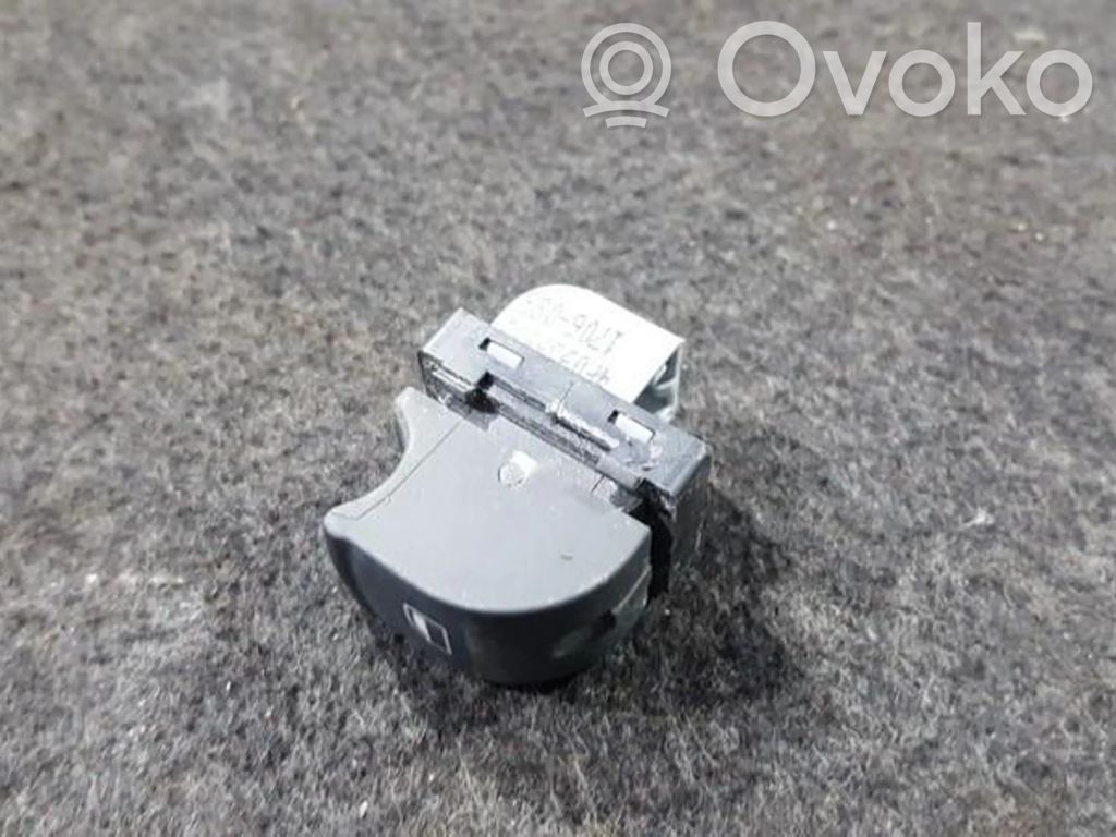 Audi A3 S3 8P Interrupteur commade lève-vitre