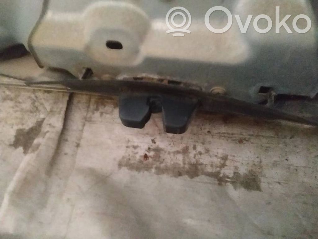 Tailgate/trunk/boot lock/catch/latch
