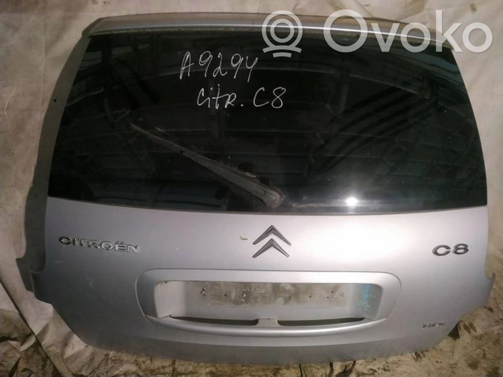Tailgate/trunk/boot lid   PILKAS,PILKAS