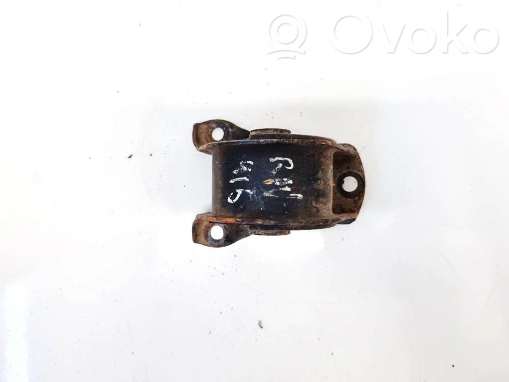 Soporte de montaje del motor