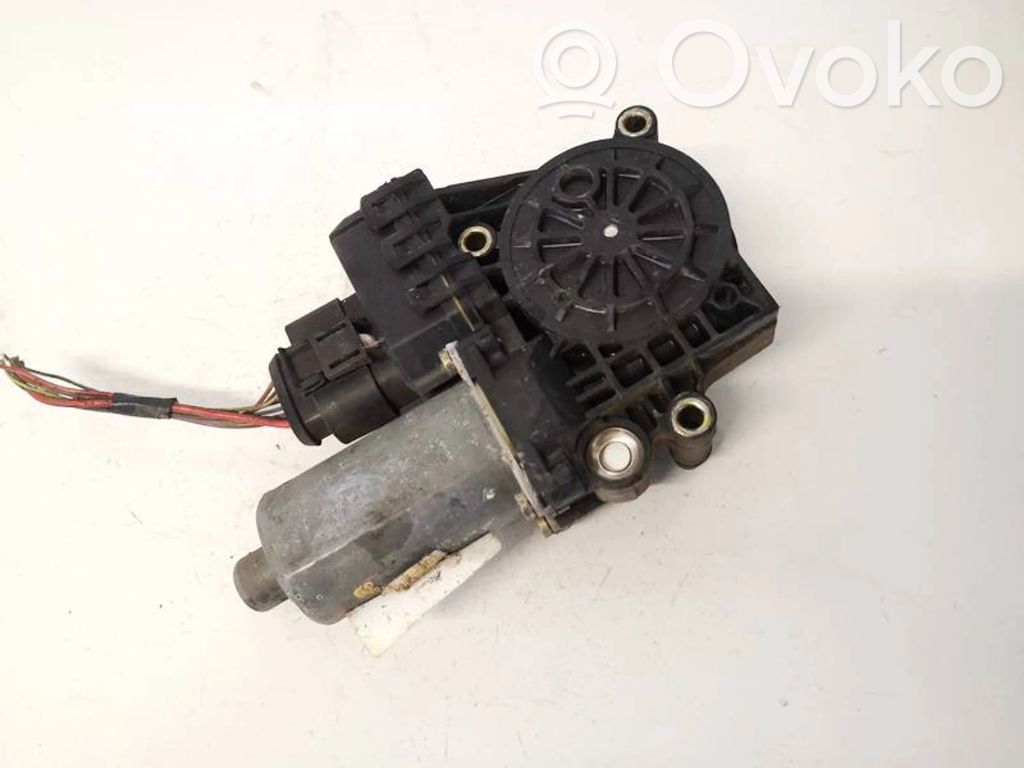 Audi A6 S6 C5 4B Asa reguladora de la puerta trasera 
