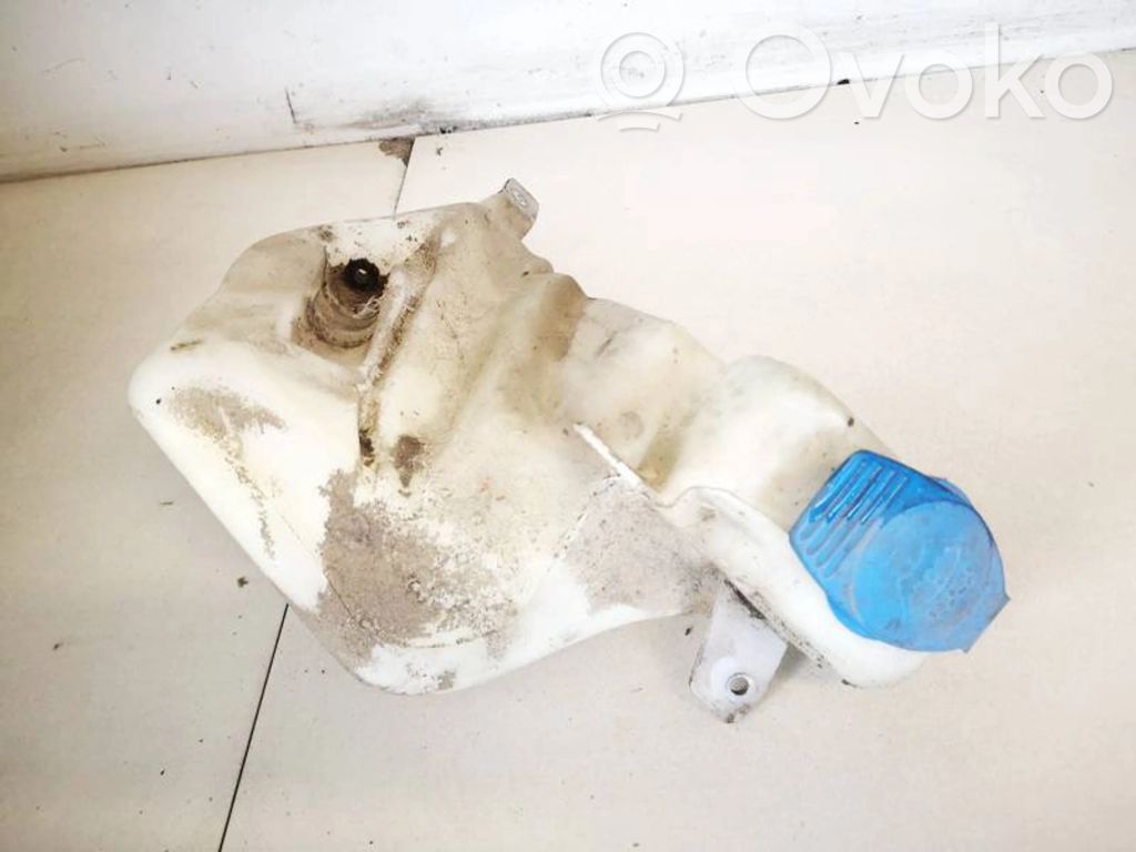Audi A4 S4 B5 8D Wischwasserbehälter 