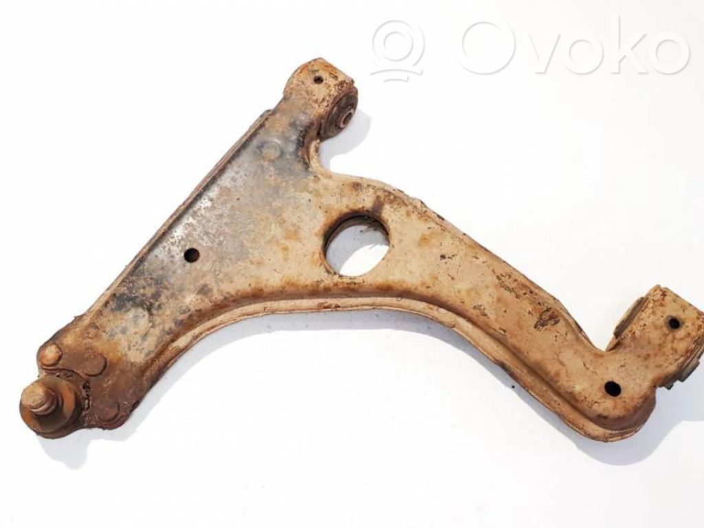 Opel Astra G Braccio di controllo sospensione anteriore inferiore/braccio oscillante