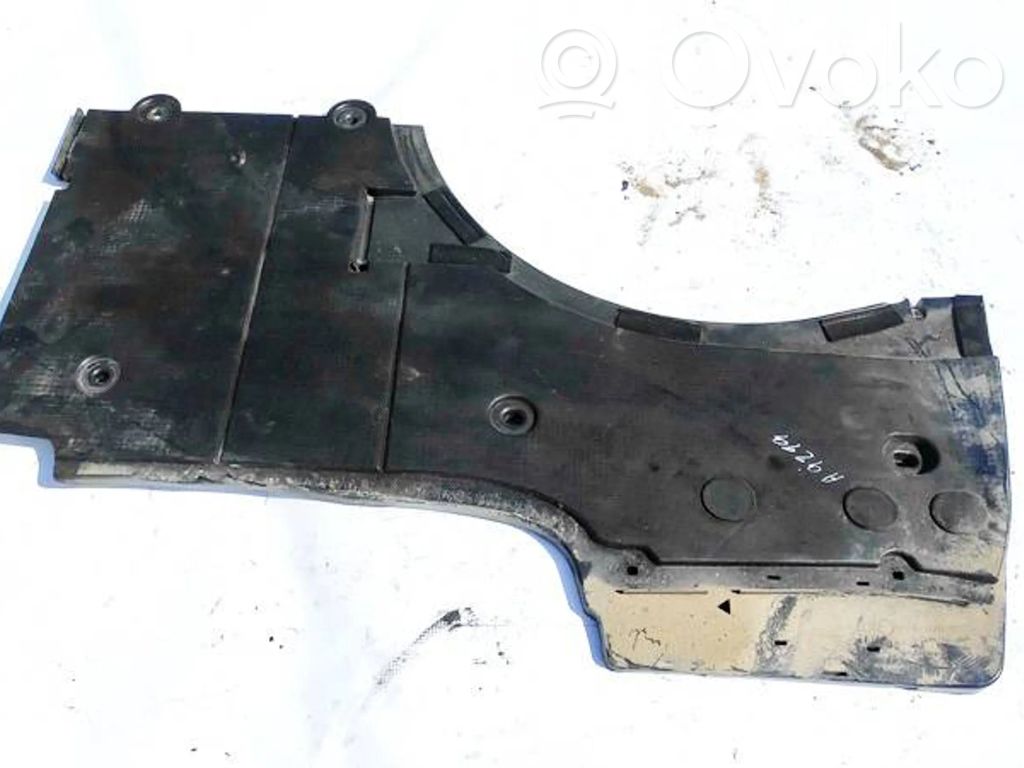 Volkswagen PASSAT B5 Engine splash shield/under tray 