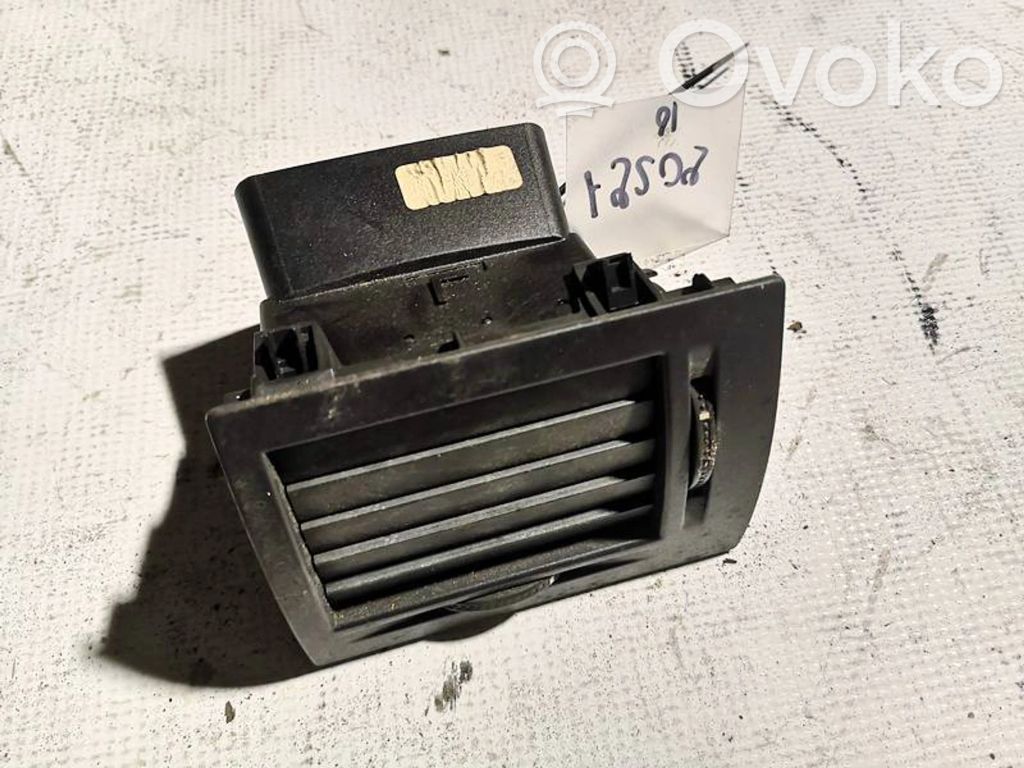 Opel Meriva A Copertura griglia di ventilazione laterale cruscotto 