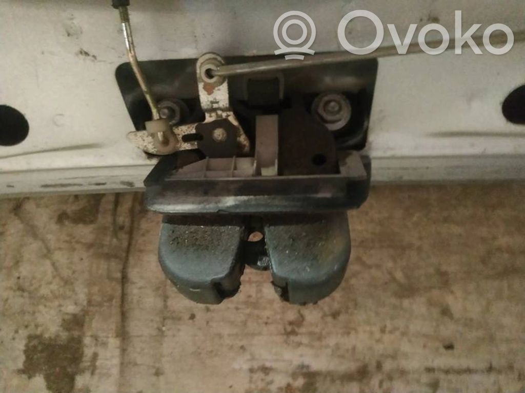 Tailgate/trunk/boot lock/catch/latch