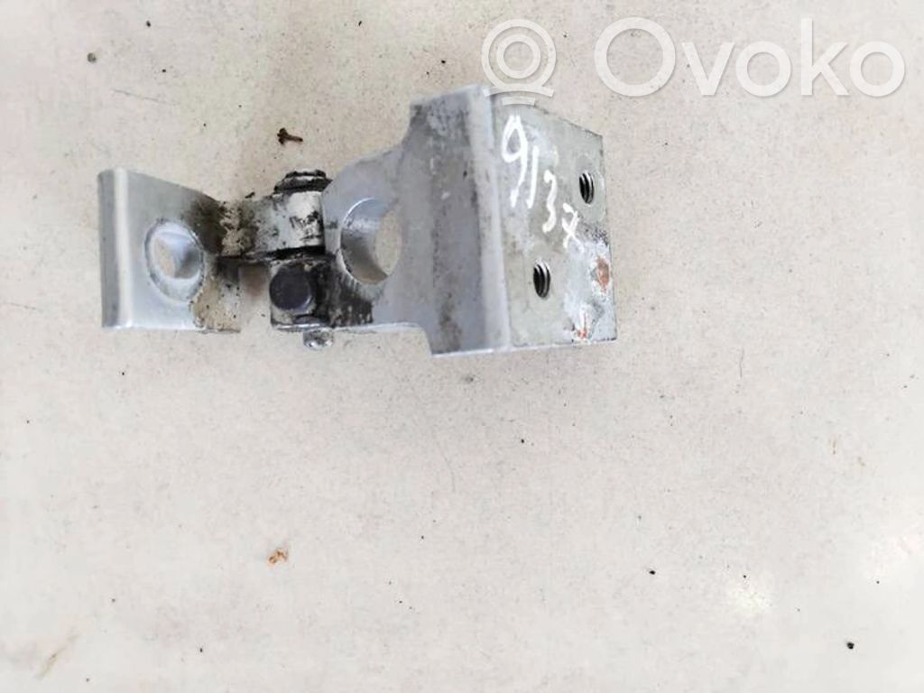 Audi A4 S4 B5 8D Takaoven alasarana 