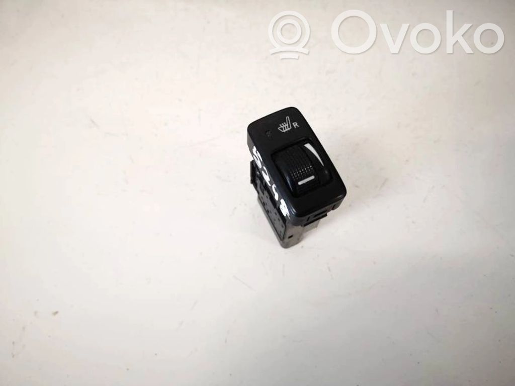 Toyota Land Cruiser (J120) Przełączniki podgrzewania foteli 