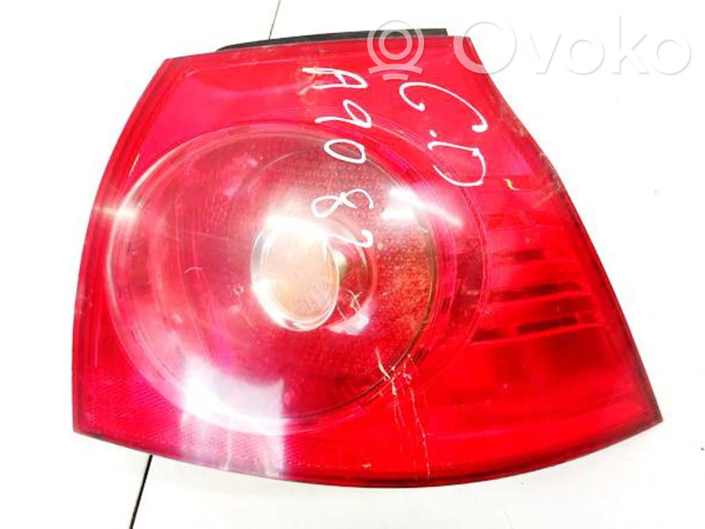Volkswagen Golf V Luci posteriori